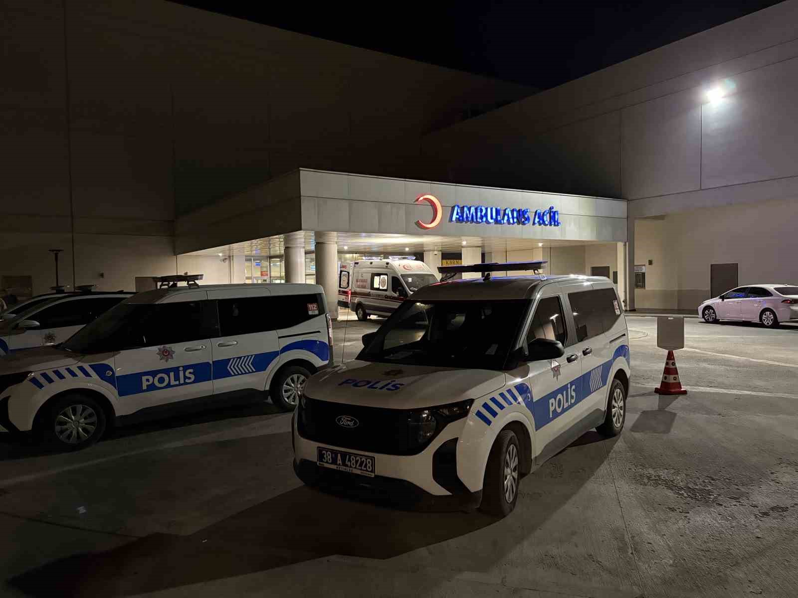 ’Laf atma’ kavgası kanlı bitti: 1 ölü, 1’i ağır 2 yaralı
