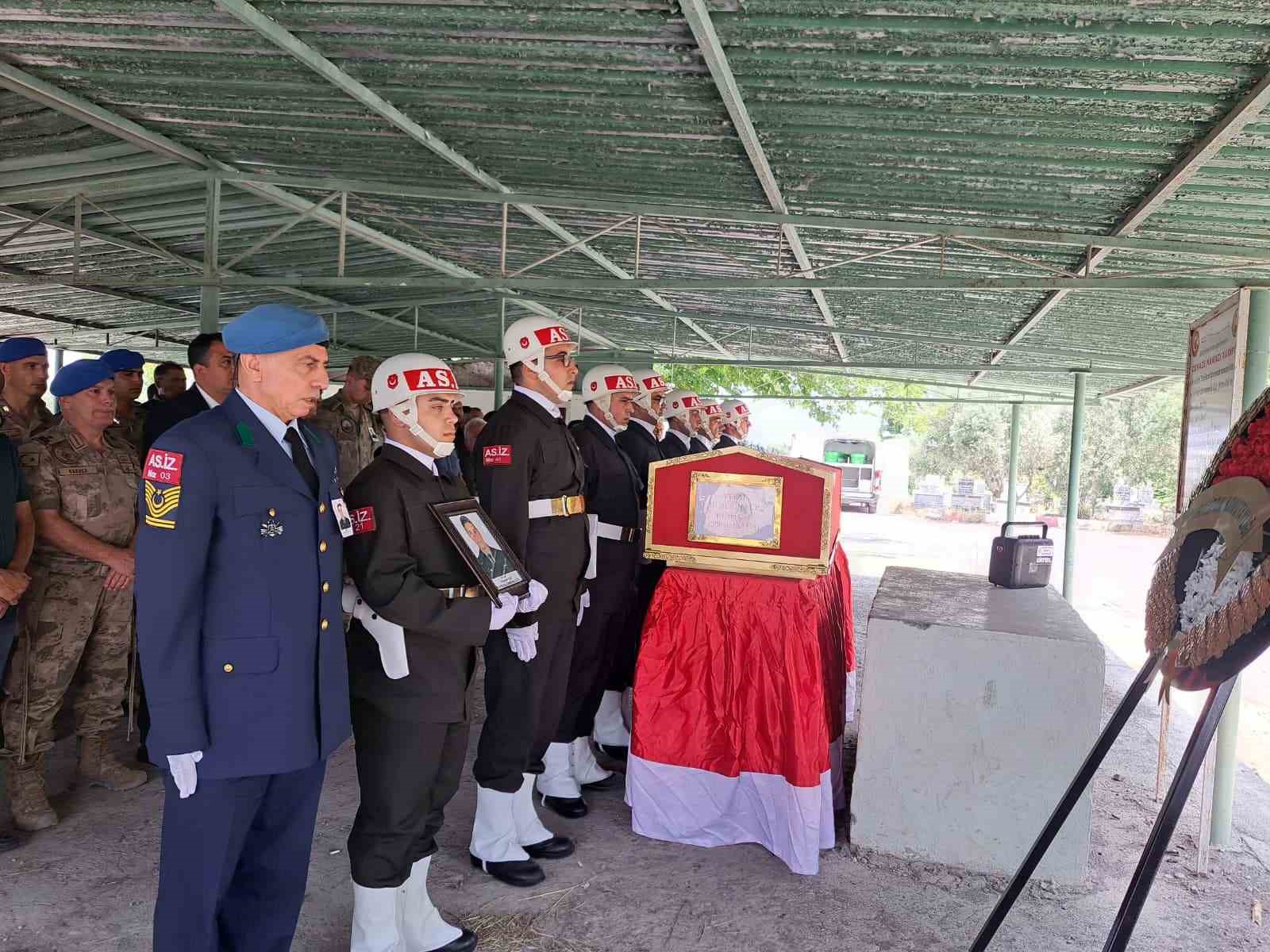 Kazada ağır yaralanan uzman çavuş 92 gün süren hayat mücadelesini kaybetti
