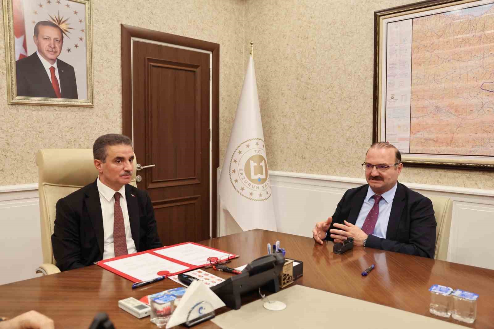 Erzurum’da sahipsiz hayvanlar için tarihî iş birliği