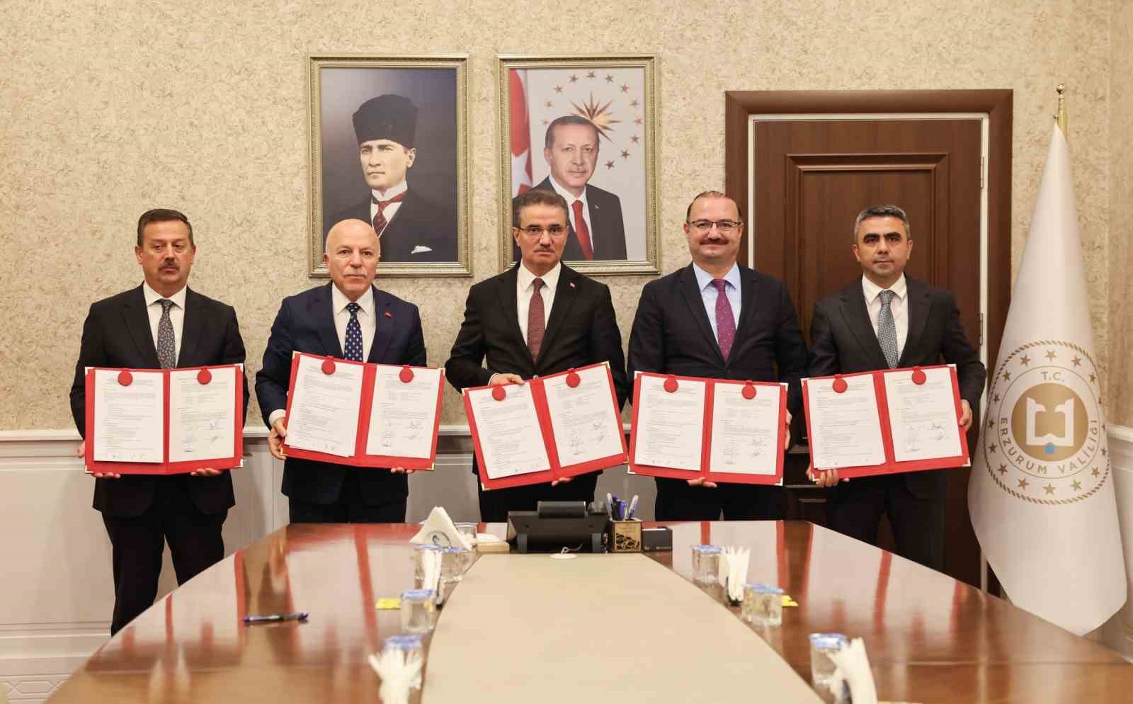Erzurum’da sahipsiz hayvanlar için tarihî iş birliği