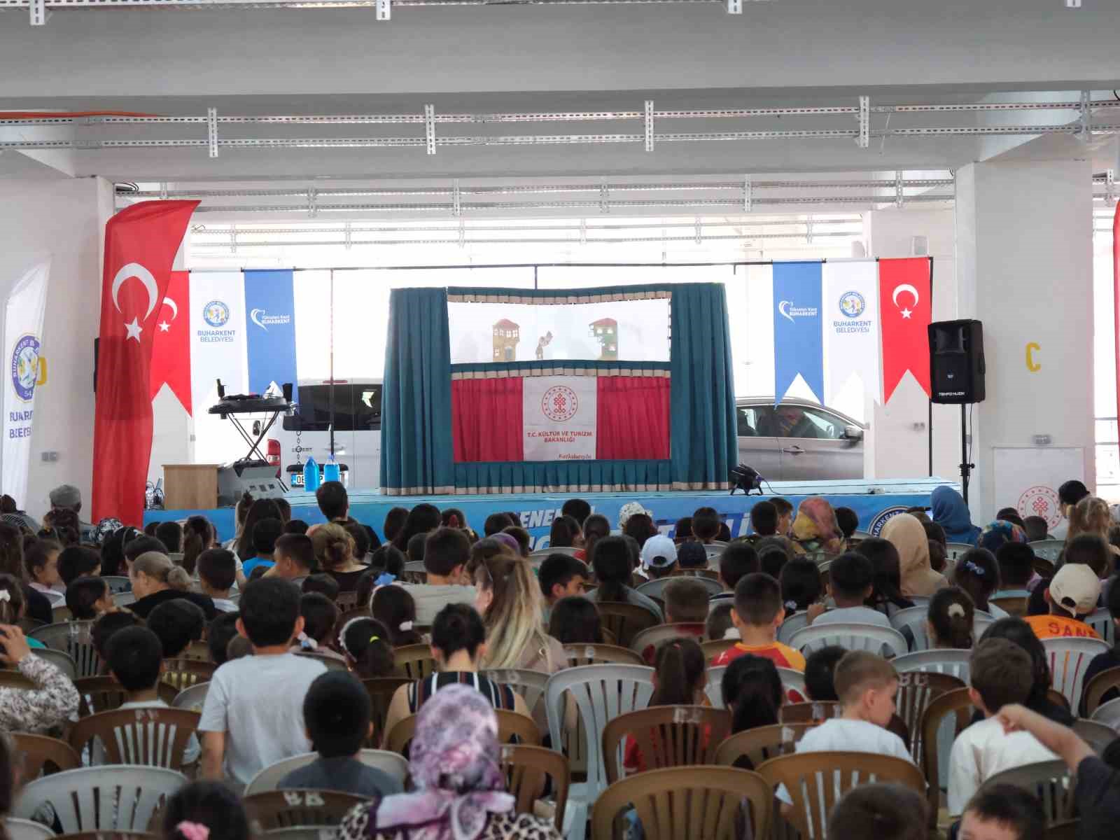 Başkan Erol: "Çocuklarımızın mutluluğu her şeyin üzerinde"