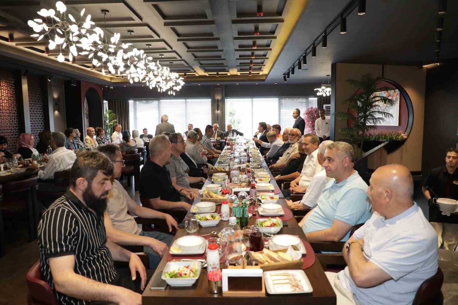 Kütahya çinisinin geleceği masaya yatırıldı