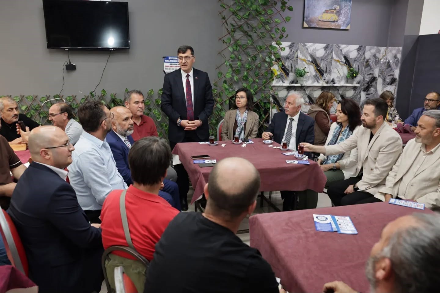 Başkan Kahveci, Uşak’taki Kütahyalılarla bir araya geldi
