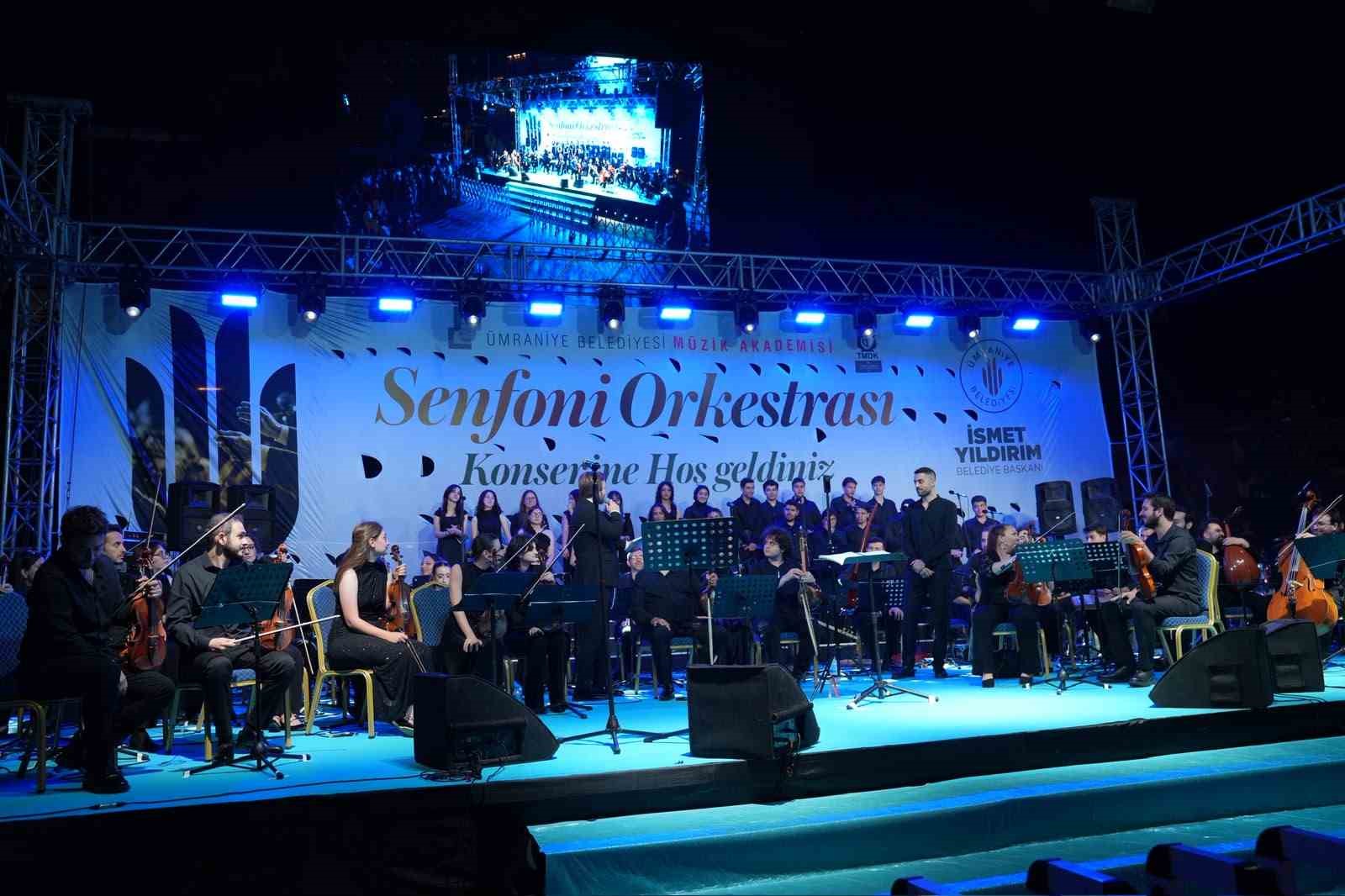 Ümraniye’de senfoni rüzgarı: Müzik Akademisi öğrencilerinden unutulmaz konser