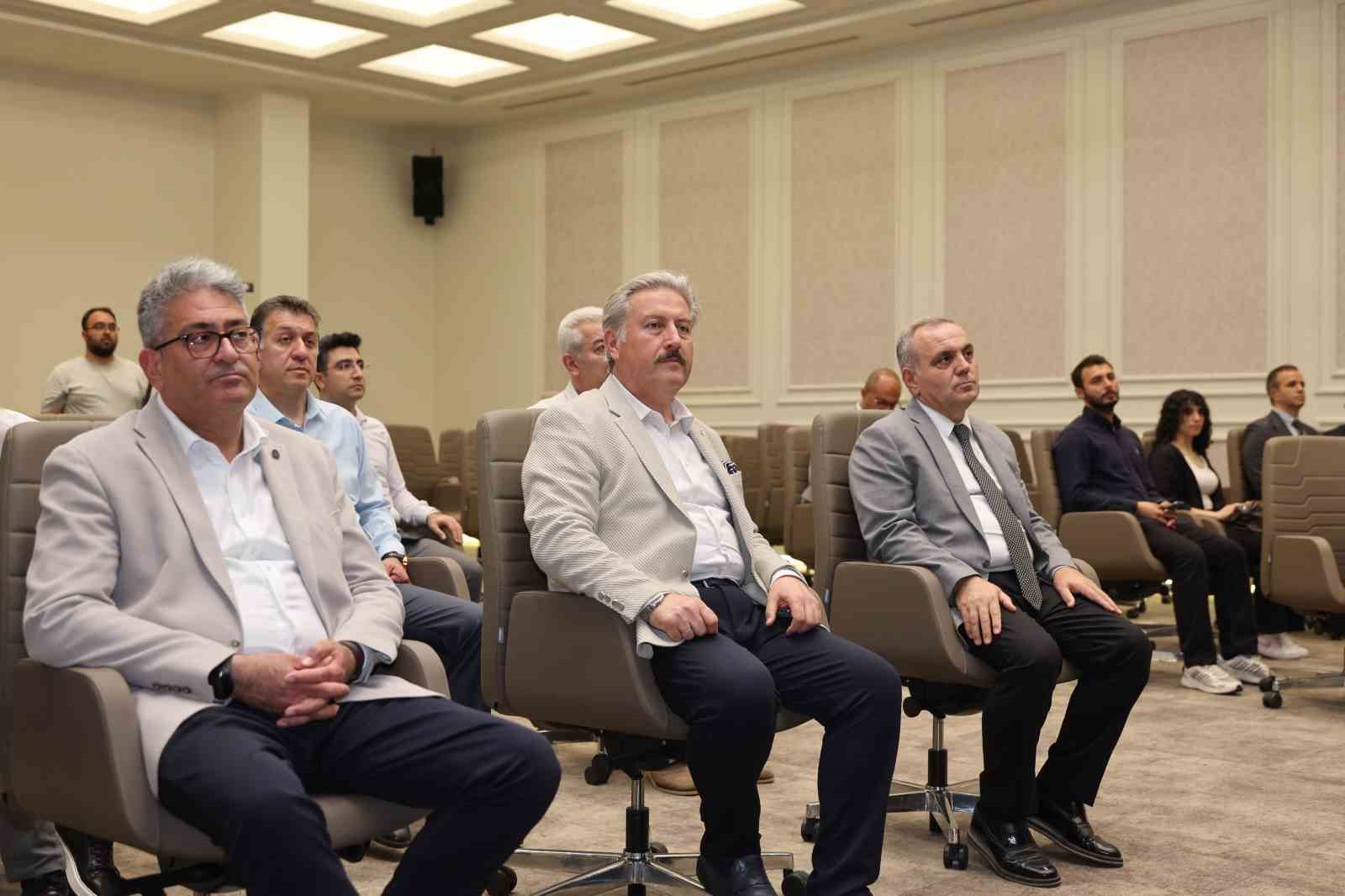 Meteoroloji uydusu KAY-SAT için Melikgazi Belediyesi’nde işbirliği protokolü