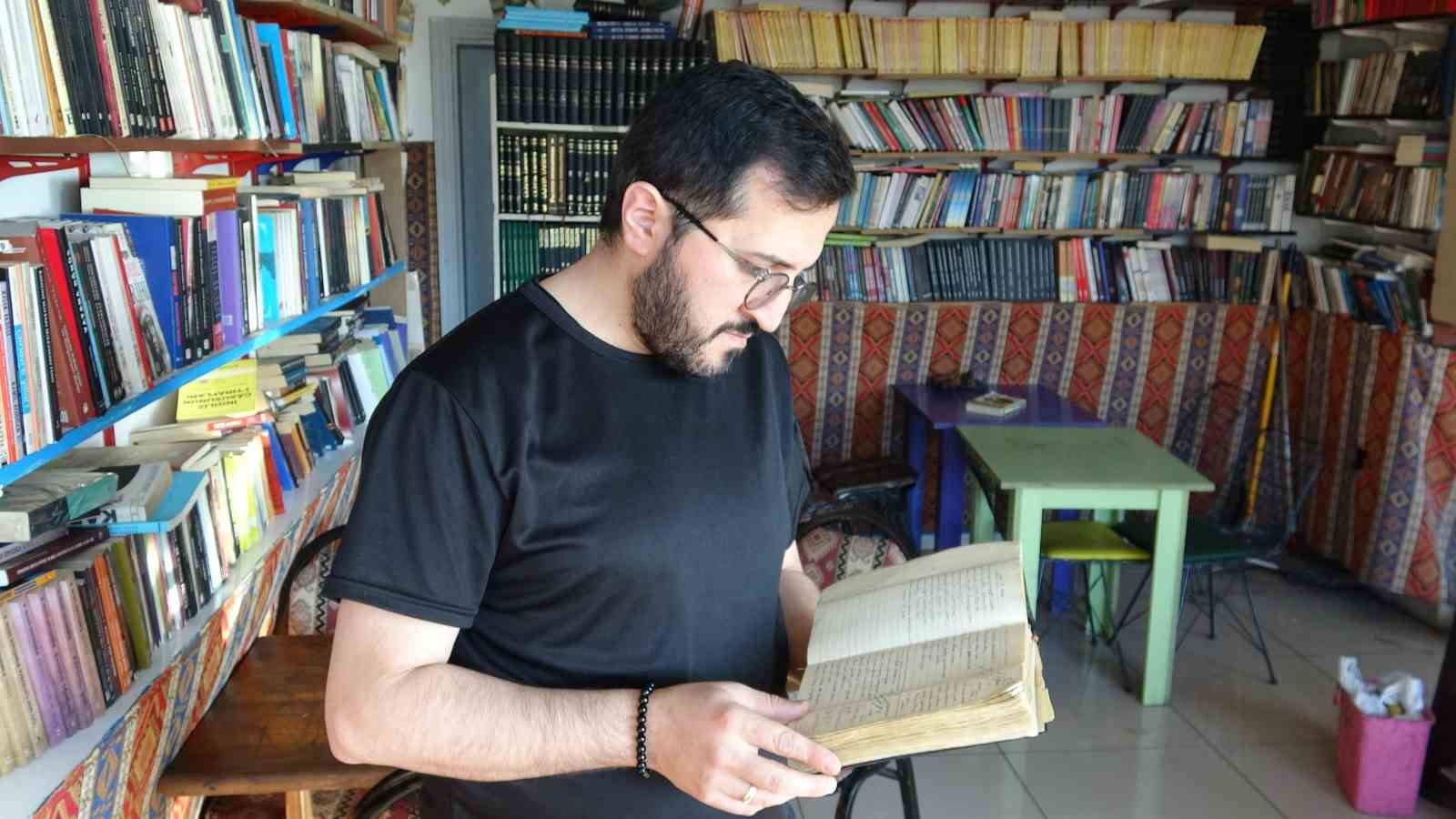 55 yıllık asker hatıra defteri, bir aşkı, ayrılığı ve dönemin izlerini gün yüzüne çıkardı