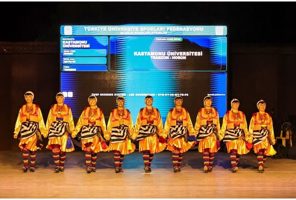 Kastamonu Üniversitesi Halk Dansları Topluluğu Türkiye ikincisi oldu