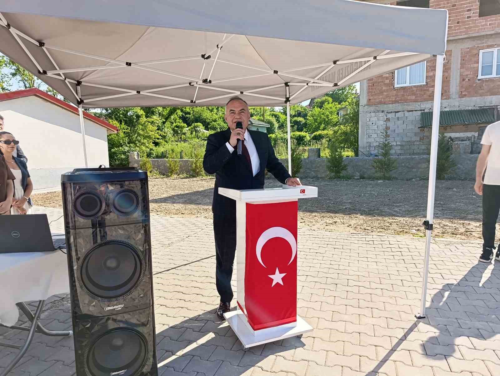 Şehler köyü sosyal tesisleri ile halk eğitim merkezi sergisi beğeni topladı