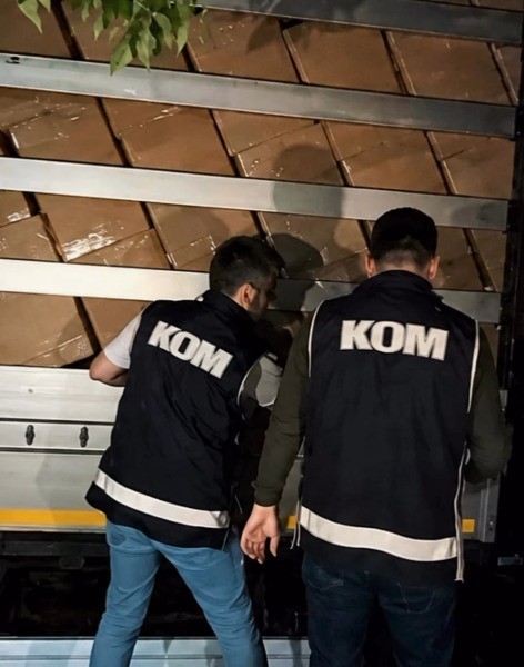 Bilecik’te 5 ton 925 kilo kaçak tütün ele geçirildi