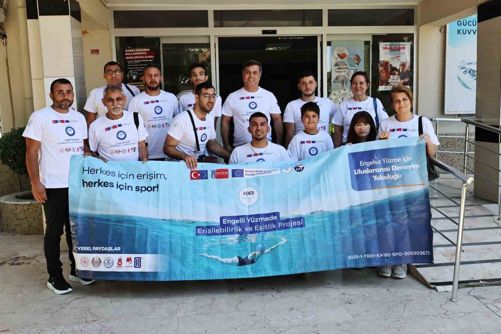 Manisalı engelli yüzücüler Macaristan yolcusu