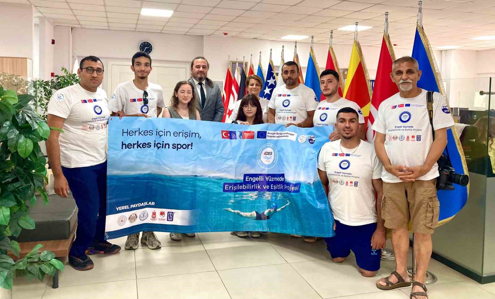 Manisalı engelli yüzücüler Macaristan yolcusu