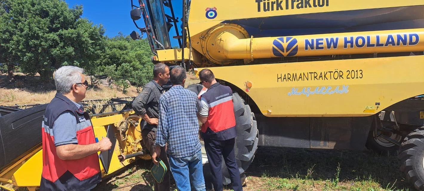 Gediz’de biçerdöverle hasat kontrolü