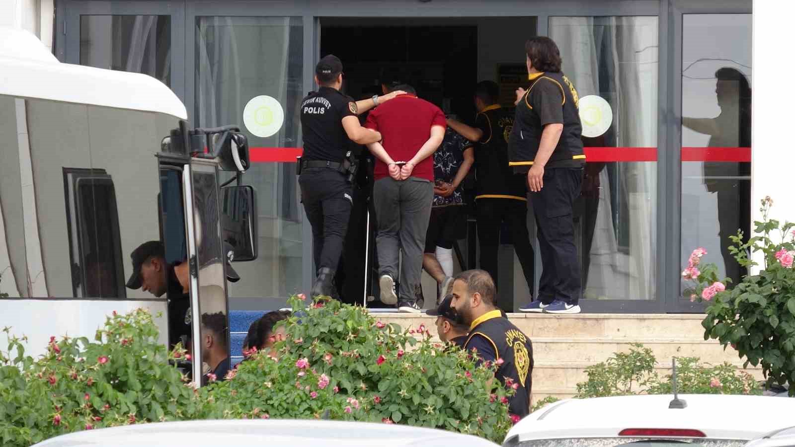 Aysel Yıldırım cinayetinde 5 şüpheli adliyeye sevk edildi