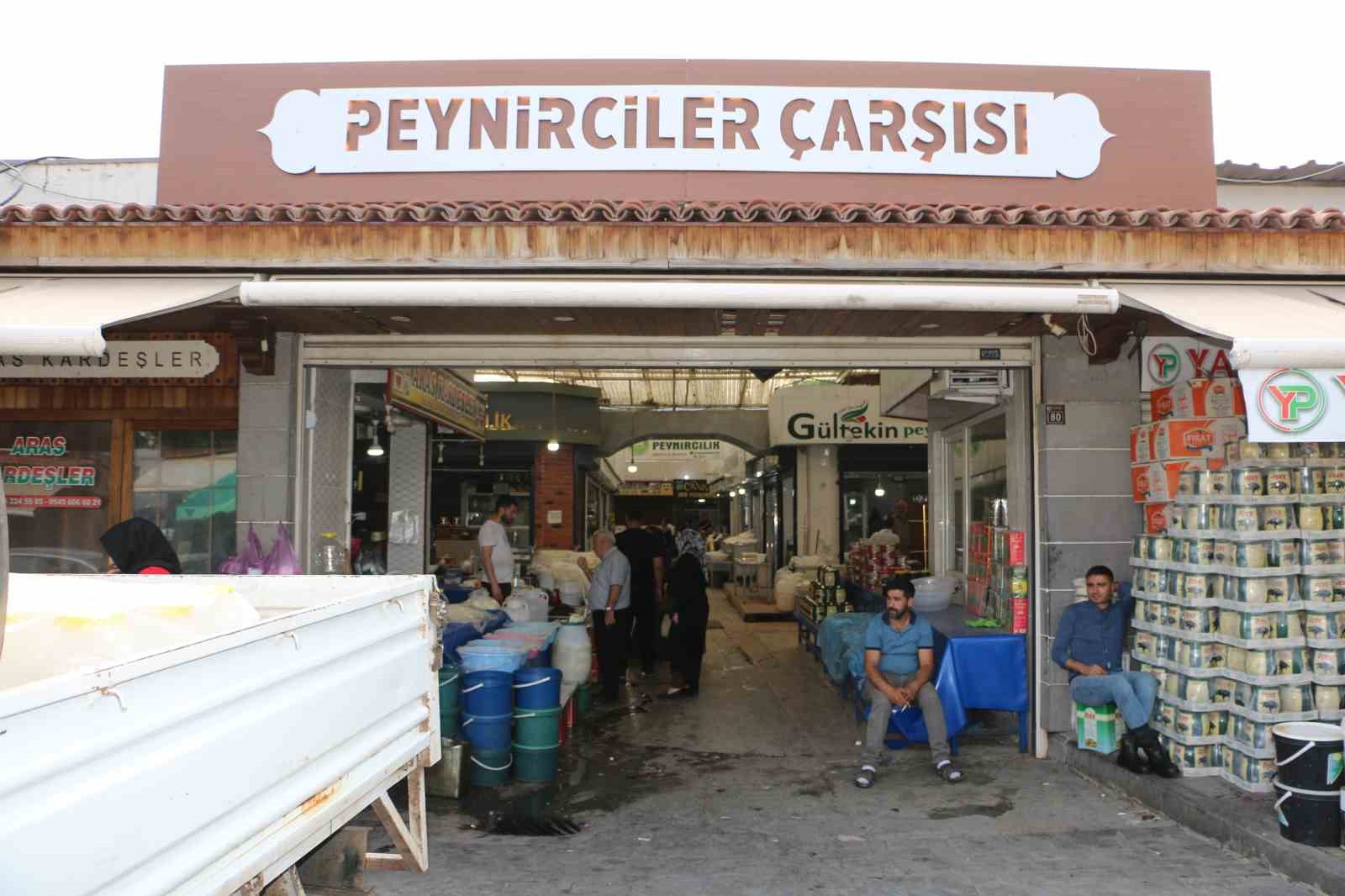 Diyarbakır’da kışlık peynir mesaisi başladı