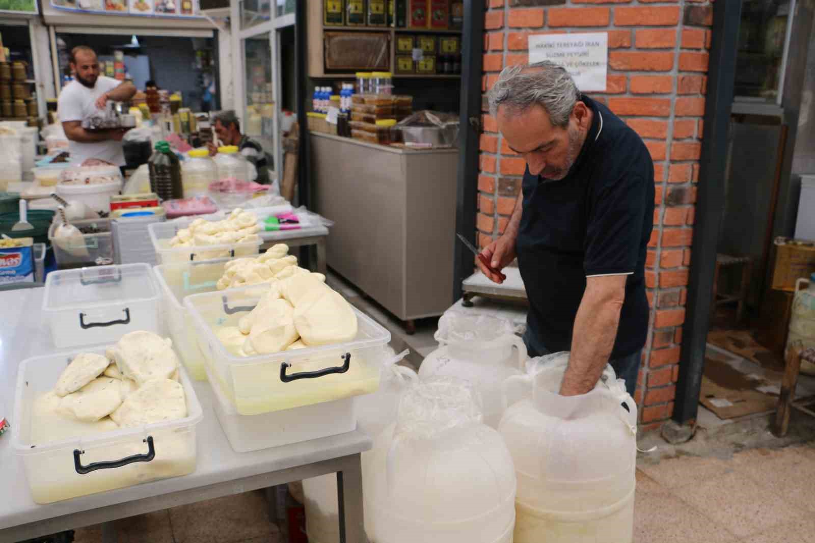 Diyarbakır’da kışlık peynir mesaisi başladı