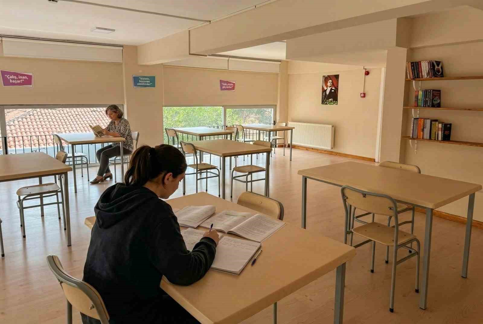 Efeler Belediyesi’nin projeleri vatandaşlardan ilgi görüyor