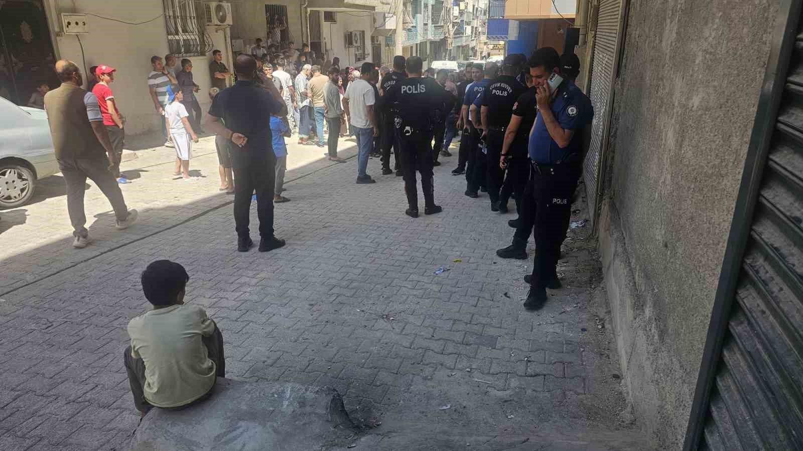 Şanlıurfa’da vahşet: Eşini öldürüp intihar süsü verdi