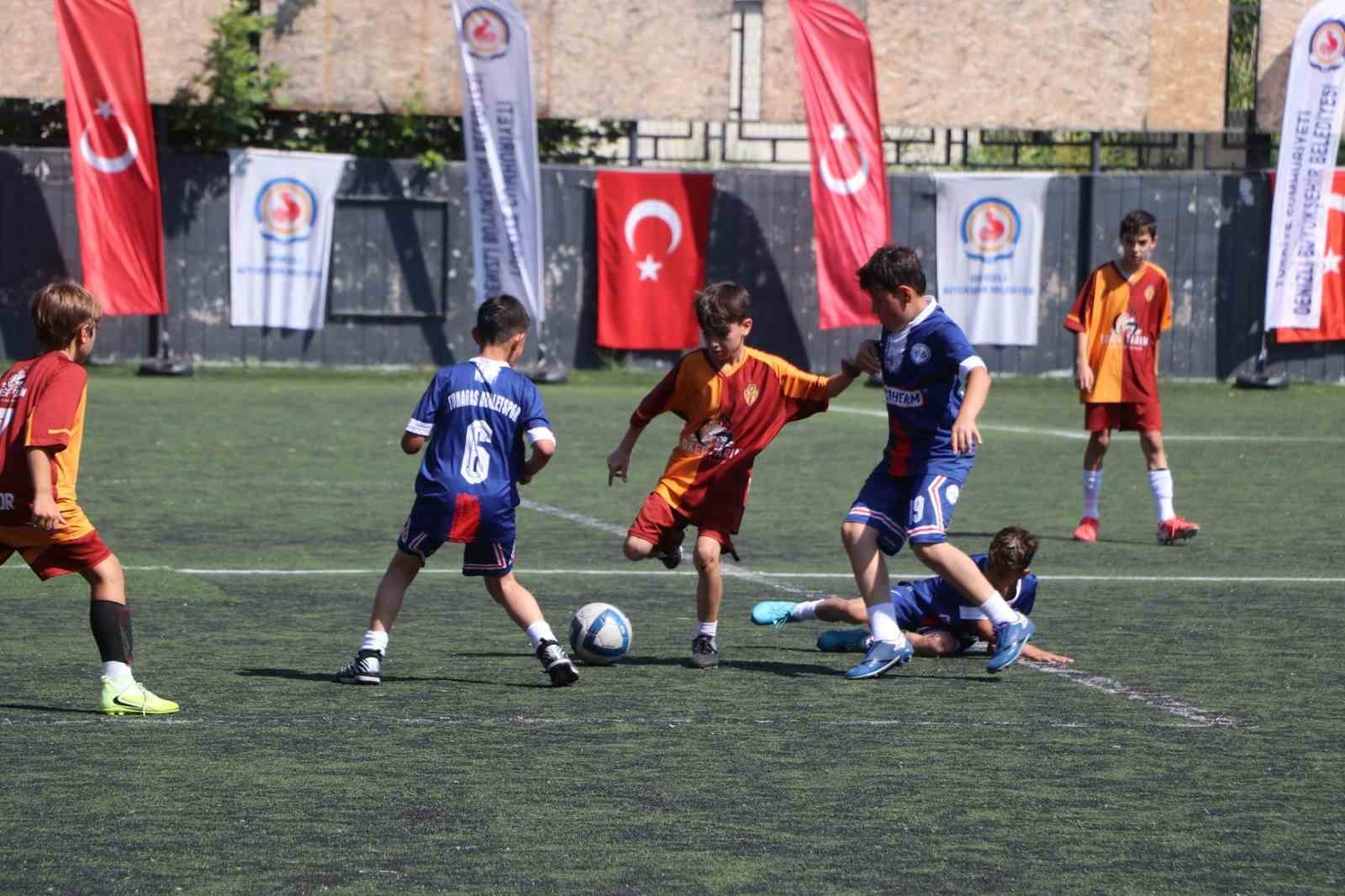 Denizli Büyükşehir’in U-10 Ligi’nde şampiyon belli oldu
