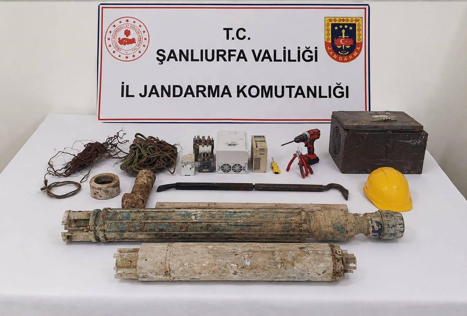 Dalgıç pompası hırsızları yakalandı