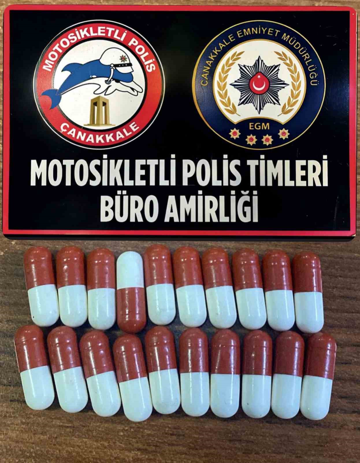 Çanakkale’de çeşitli suçlardan aranması olan 6 şüpheli tutuklandı