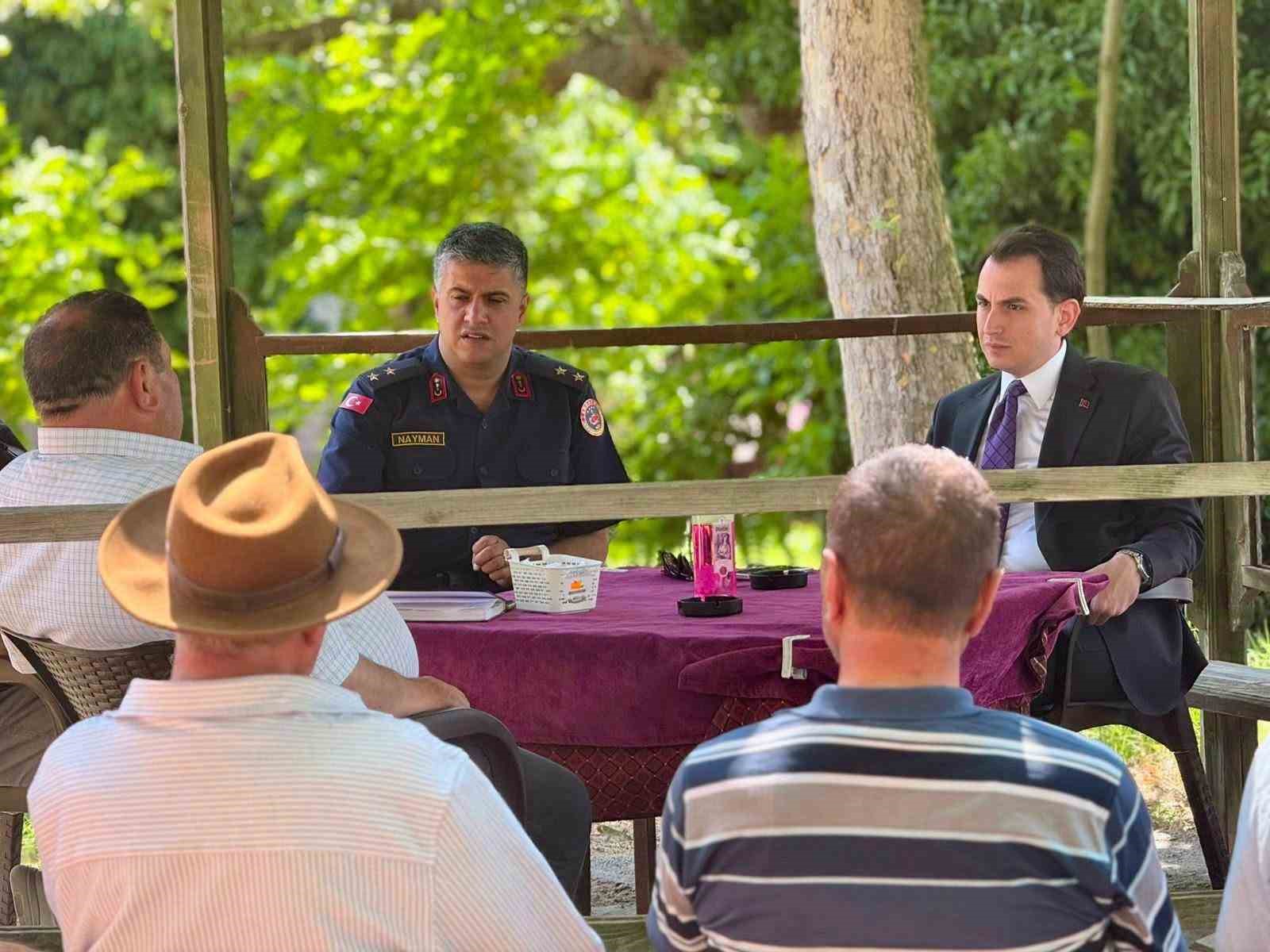 Hisarcık Kaymakamı Atam, vatandaşların talep ve ihtiyaçlarını yerinde dinledi