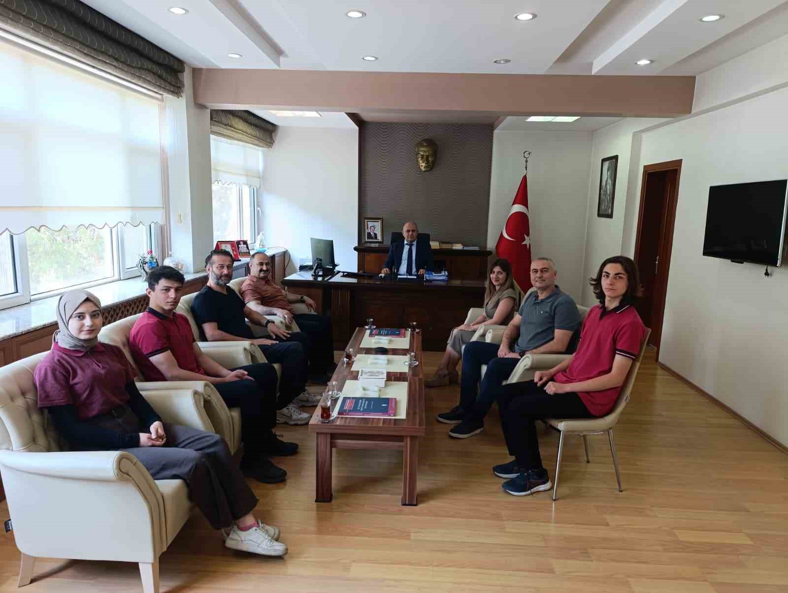 Buldanlı öğrenciler İtalya’da 3 aylık aşçılık stajı görecekler