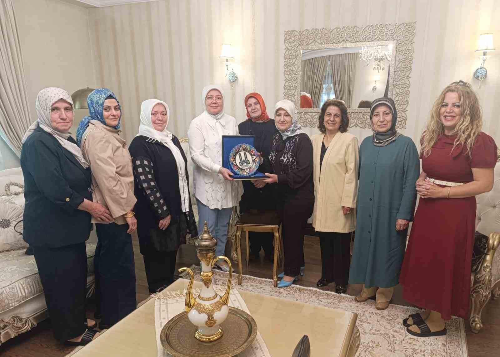 Kadın Meclisi’nden aile ve toplum odaklı istişare