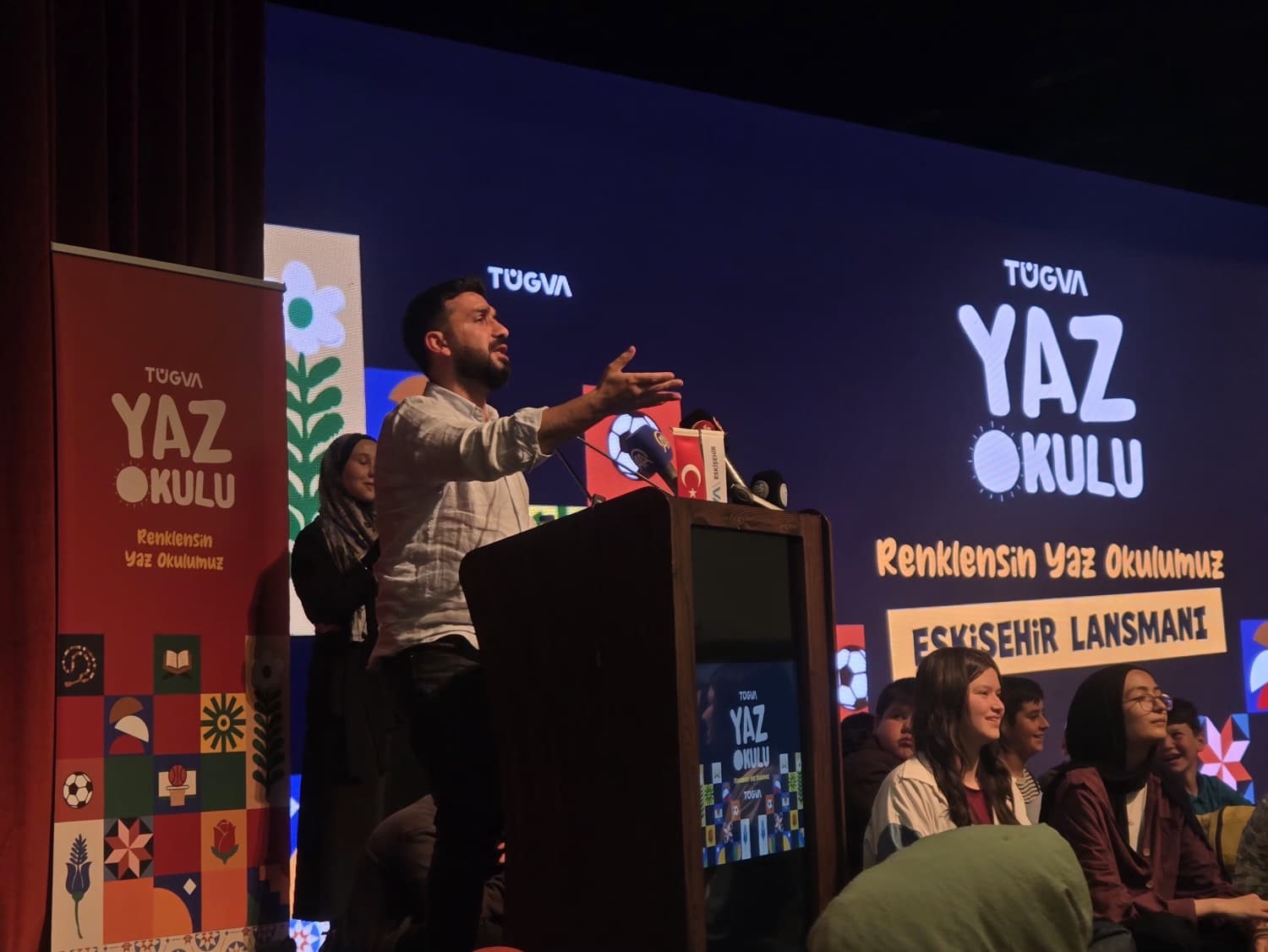 TÜGVA Eskişehir Yaz Okulu lansmana büyük bir coşkuyla gerçekleştirildi