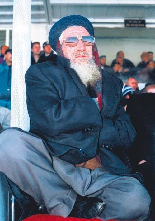Naim Hoca’nın torunu Ahmet Gölleroğlu, çirkin sözlerinden dolayı Nihat Doğan’a dava açacaklarını söyledi