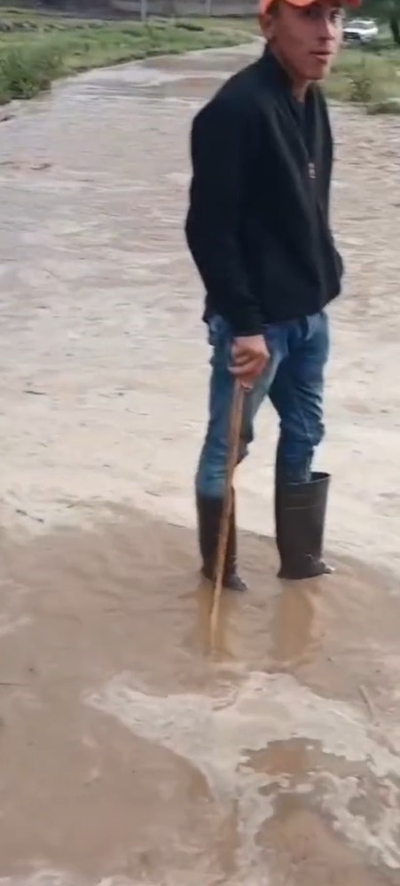 Aşırı yağış Develi’de sele dönüştü