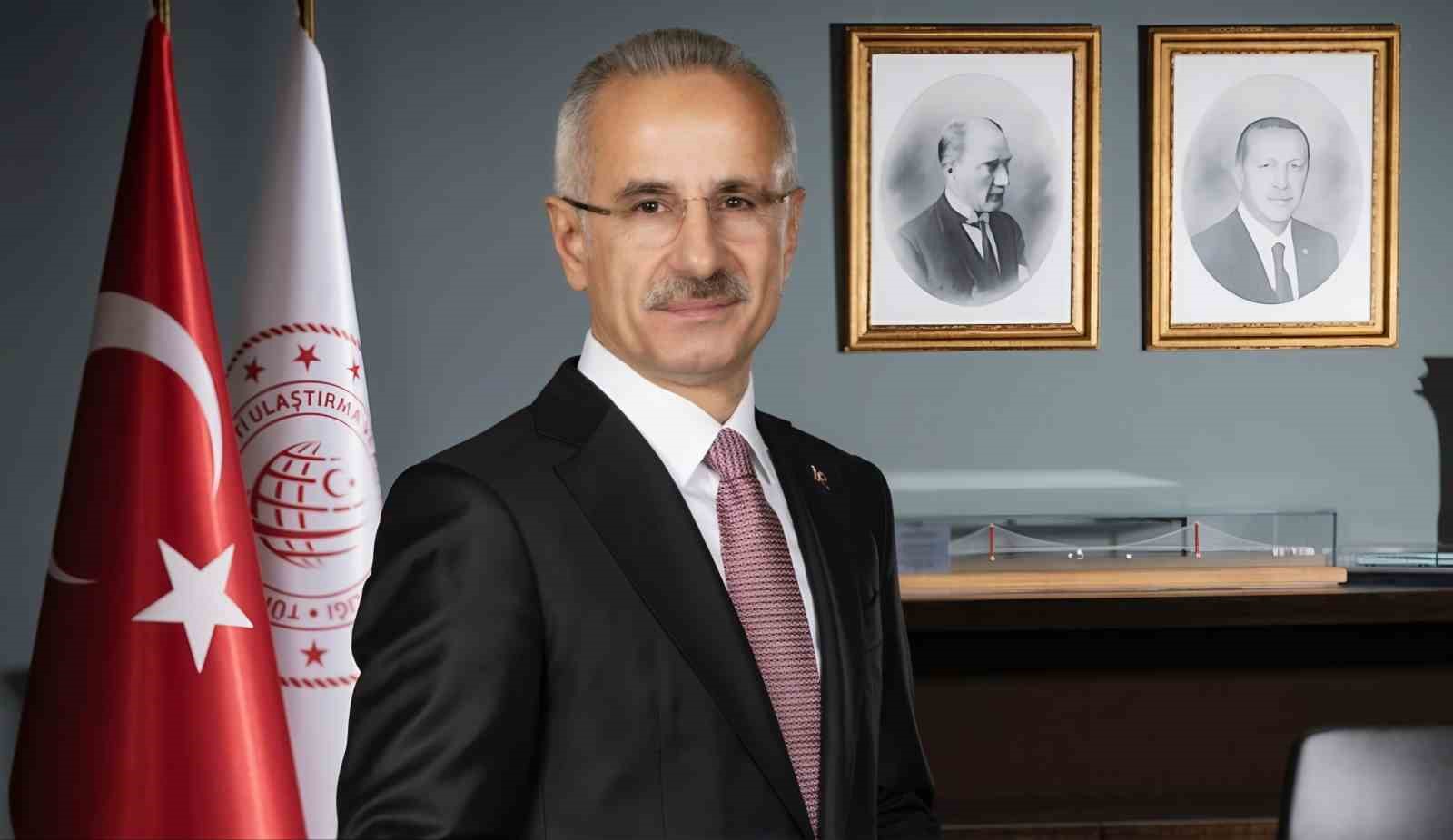 2 Türk gemisi daha Hürmüz Boğazı’nı geçti