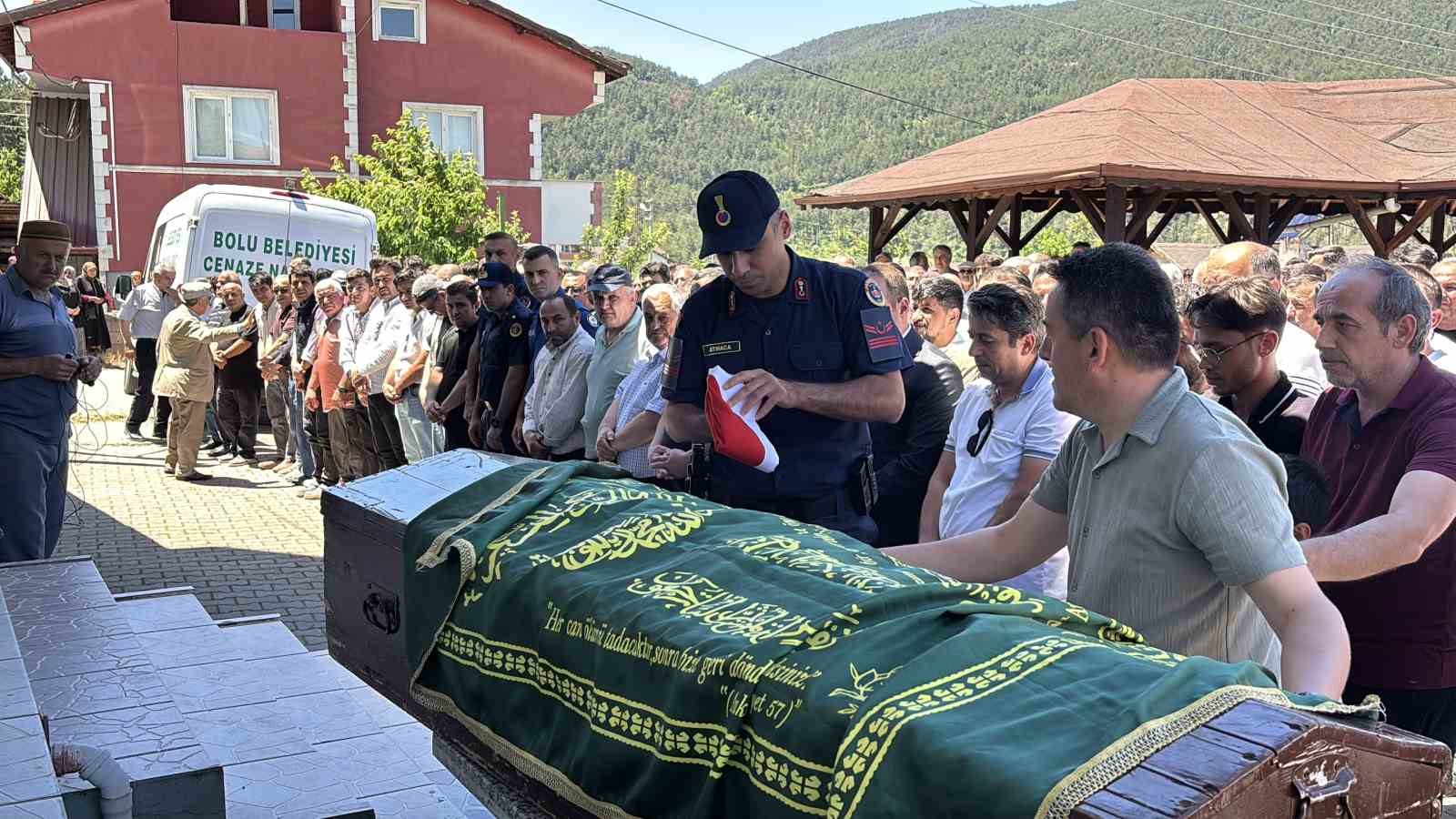 Bolu’da maden göçüğünde hayatını kaybeden işçi son yolculuğuna uğurlandı