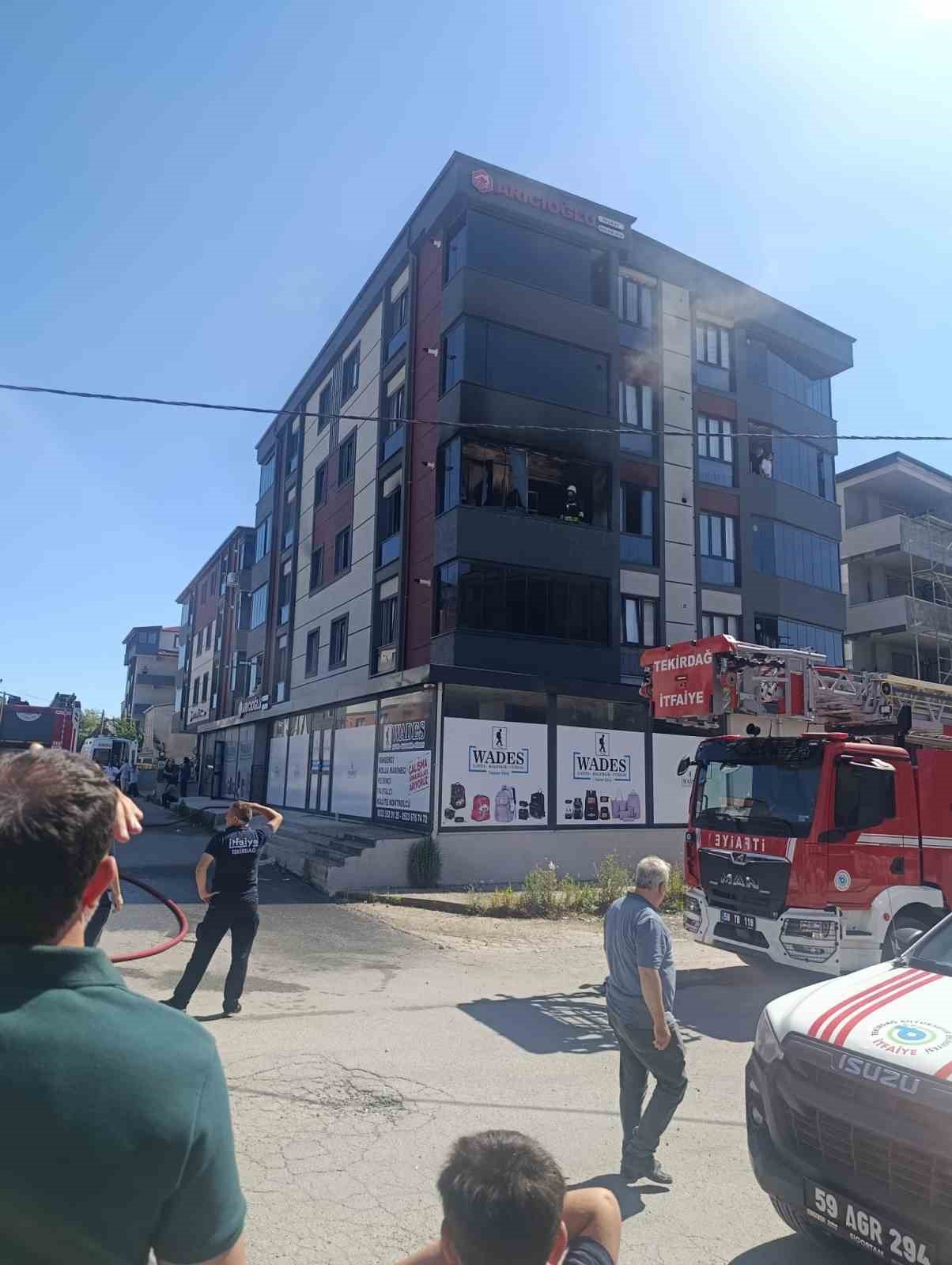 Çocukların ateşle oyunu yangın çıkardı: 1 yaralı