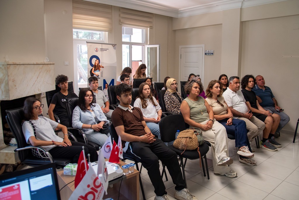 OMÜ Bilim Kafe’de geleceğin meslekleri serisi başladı