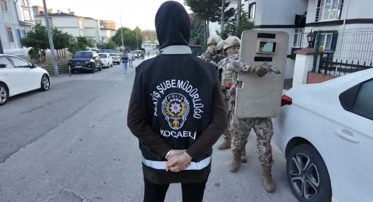 Fuhuş çetesinin çetelesi ajandadan çıktı