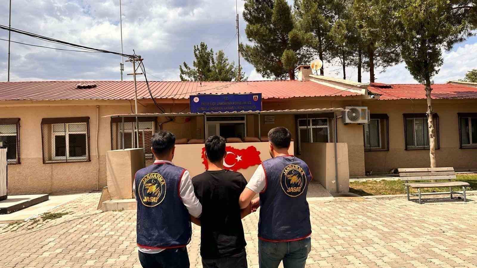 Diyarbakır’da haklarında kesinleşmiş hapis cezası bulunan 141 kişi yakalandı