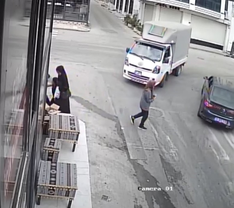Bursa’da korku dolu anlar kamerada