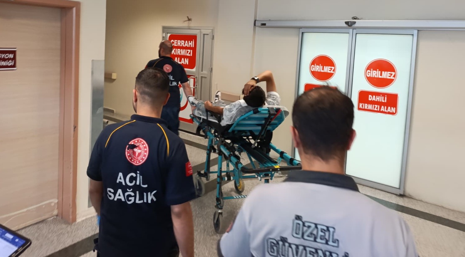 Gaspçılara direnen çocuk bıçaklandı