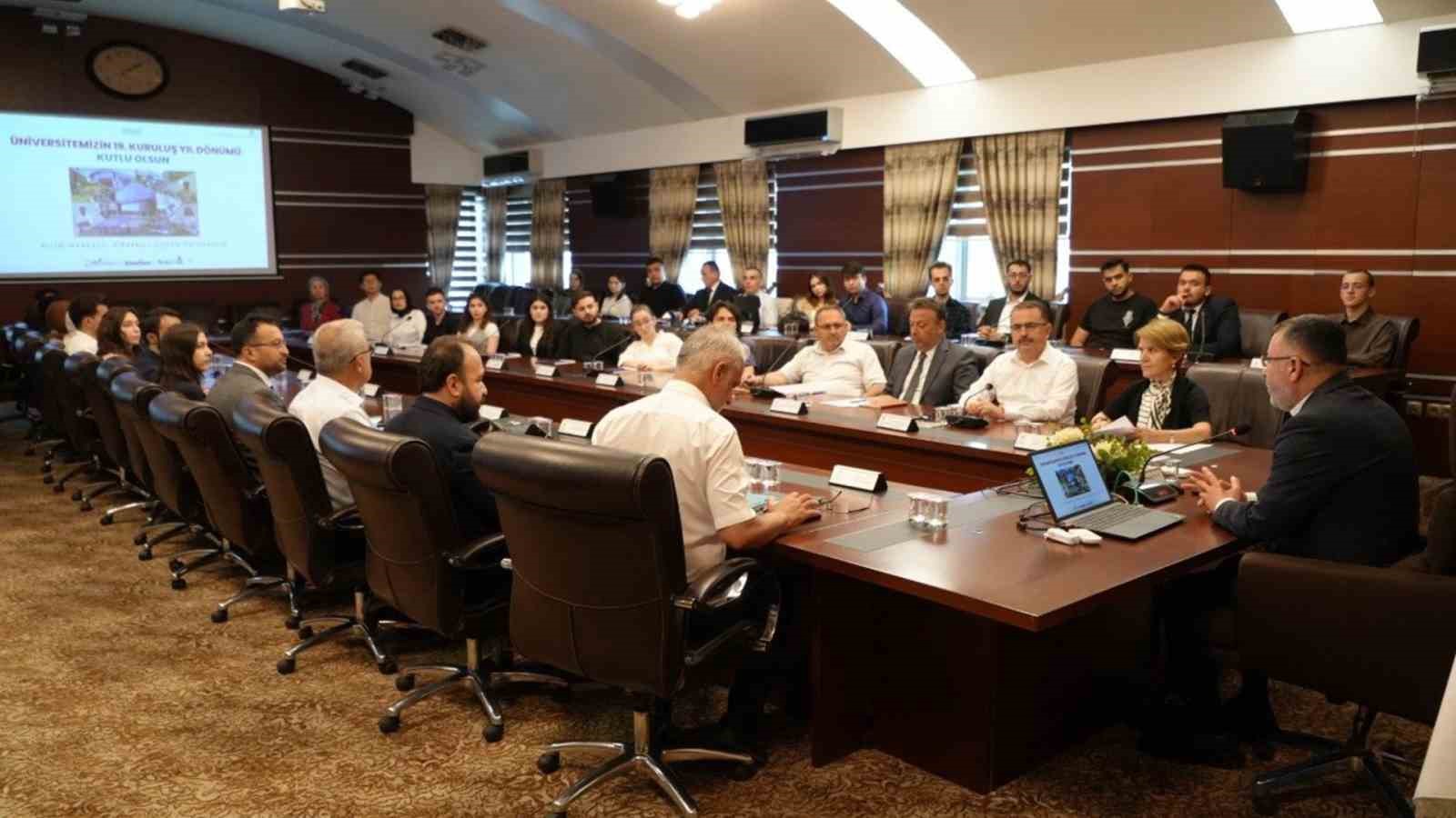 KBÜ’de öğrenci senatosu ilk toplantısını gerçekleştirdi