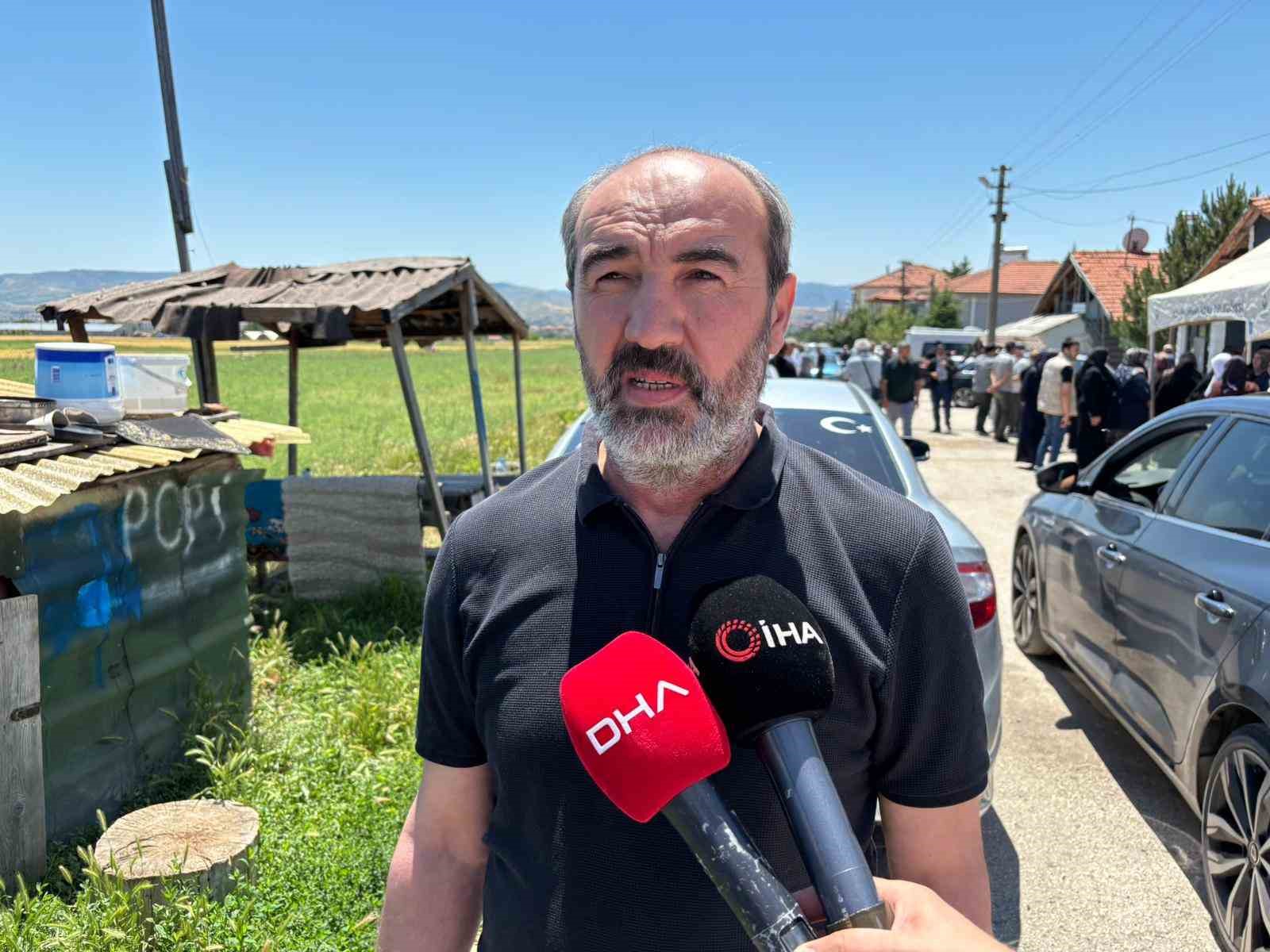 Kazada ölen 11 yaşındaki çocuğun ailesinden ihmal iddiası: "Oraya hız kesici ya da uyarı işaretleri konulsaydı böyle kazalar olmazdı"