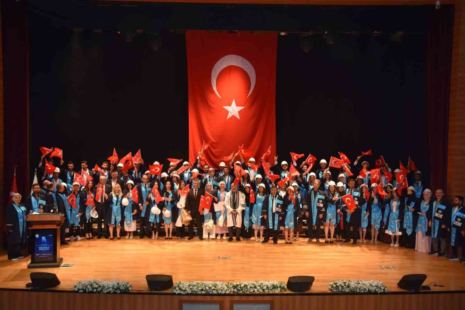 Tomarza Mustafa Akıncıoğlu MYO’da şed bağlama coşkusu