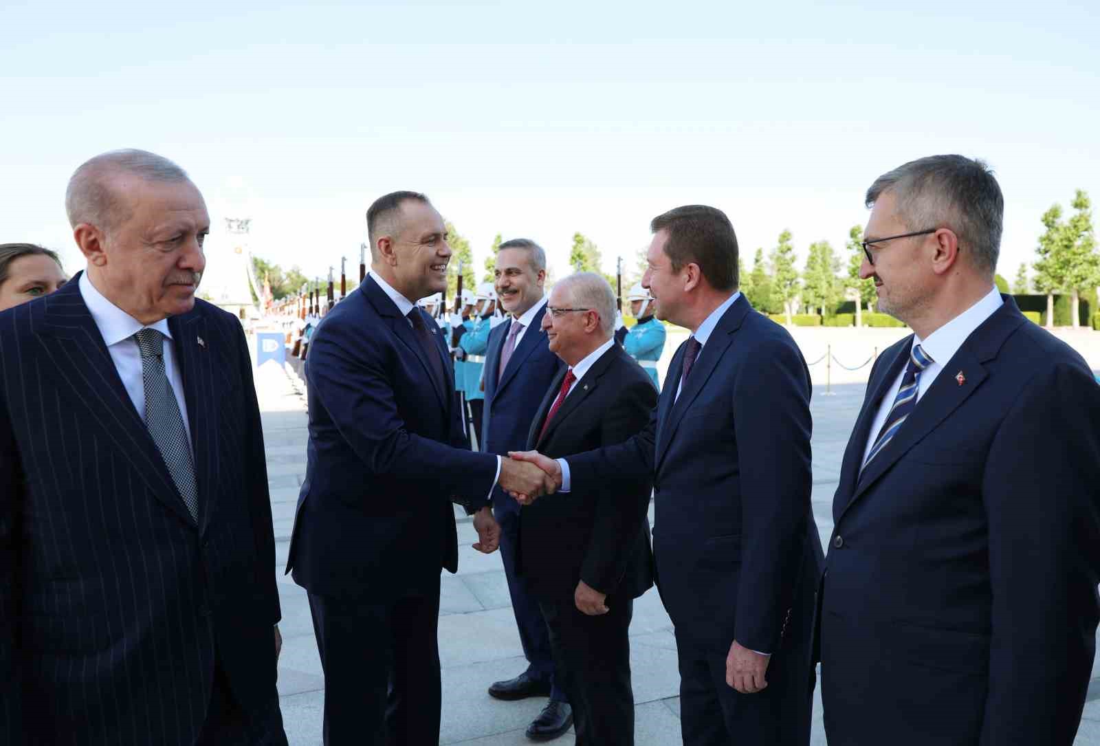 Erdoğan: "NATO zirvesi kapsamında ittifakın Avrupa sütununun güçlendirilmesi ve caydırıcılığının tahkim edilmesi ortak önceliğimiz"