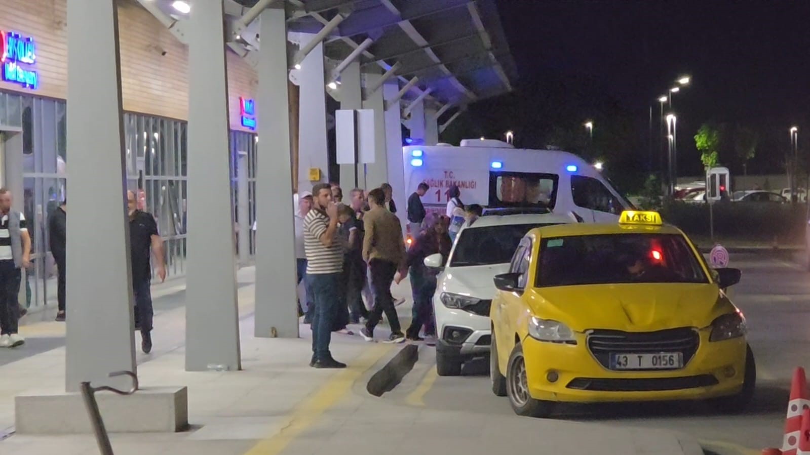 Kütahya’da zehirlenme şüphesiyle hastaneye başvuranların sayısı 71’e yükseldi