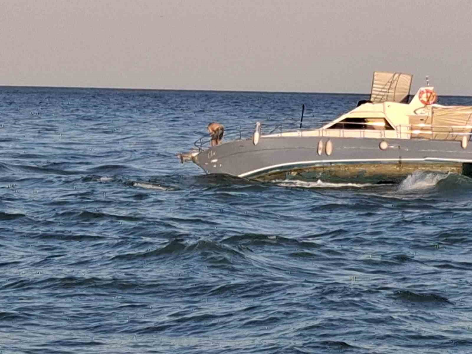 Teknede mahsur kalanları kurtarmak için giden balıkçı teknesi de arızalandı