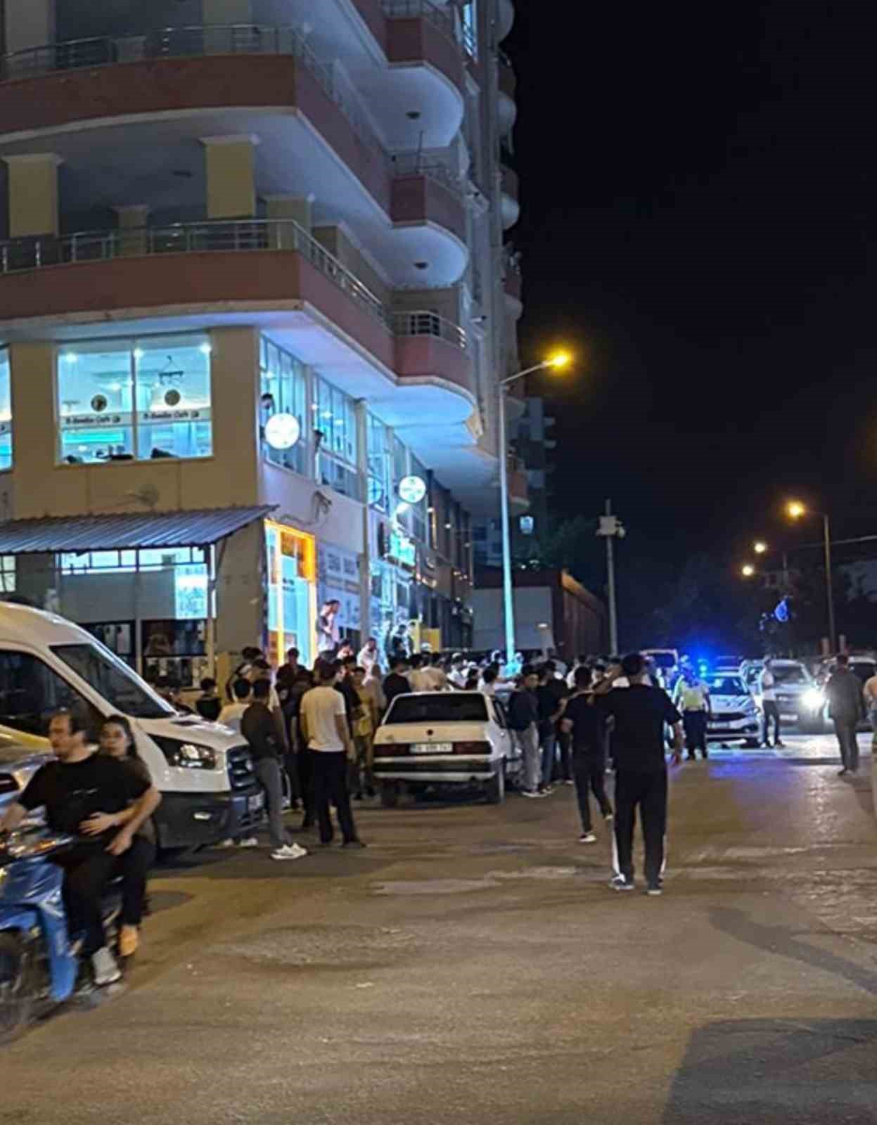 Siirt’te bıçaklı kavga: 1 yaralı