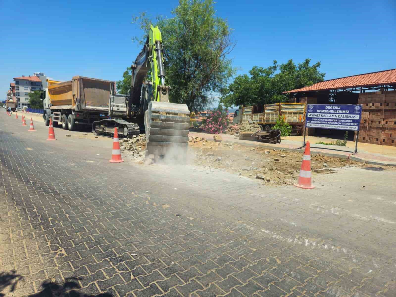 Aydın’ın tüm ilçelerinde eş zamanlı yol çalışmaları sürüyor