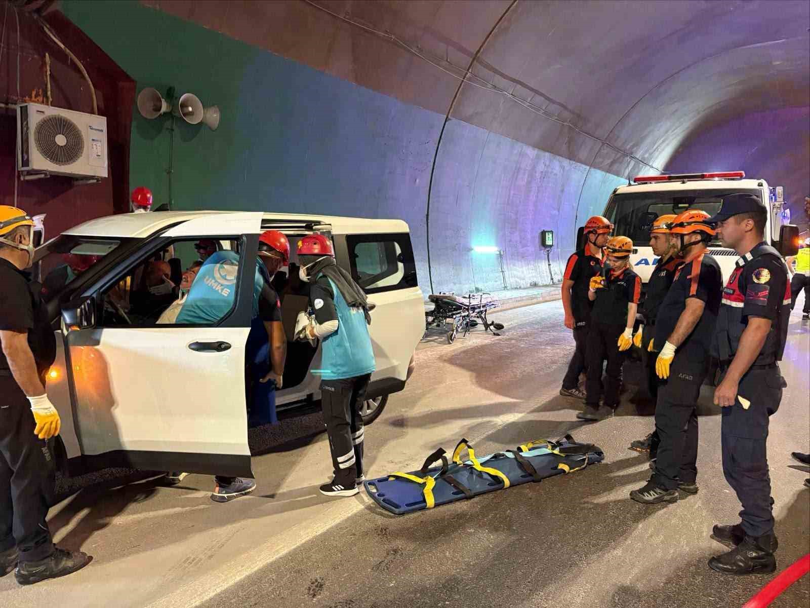Bilecik’te gerçeğini aratmayan tünel tatbikatı