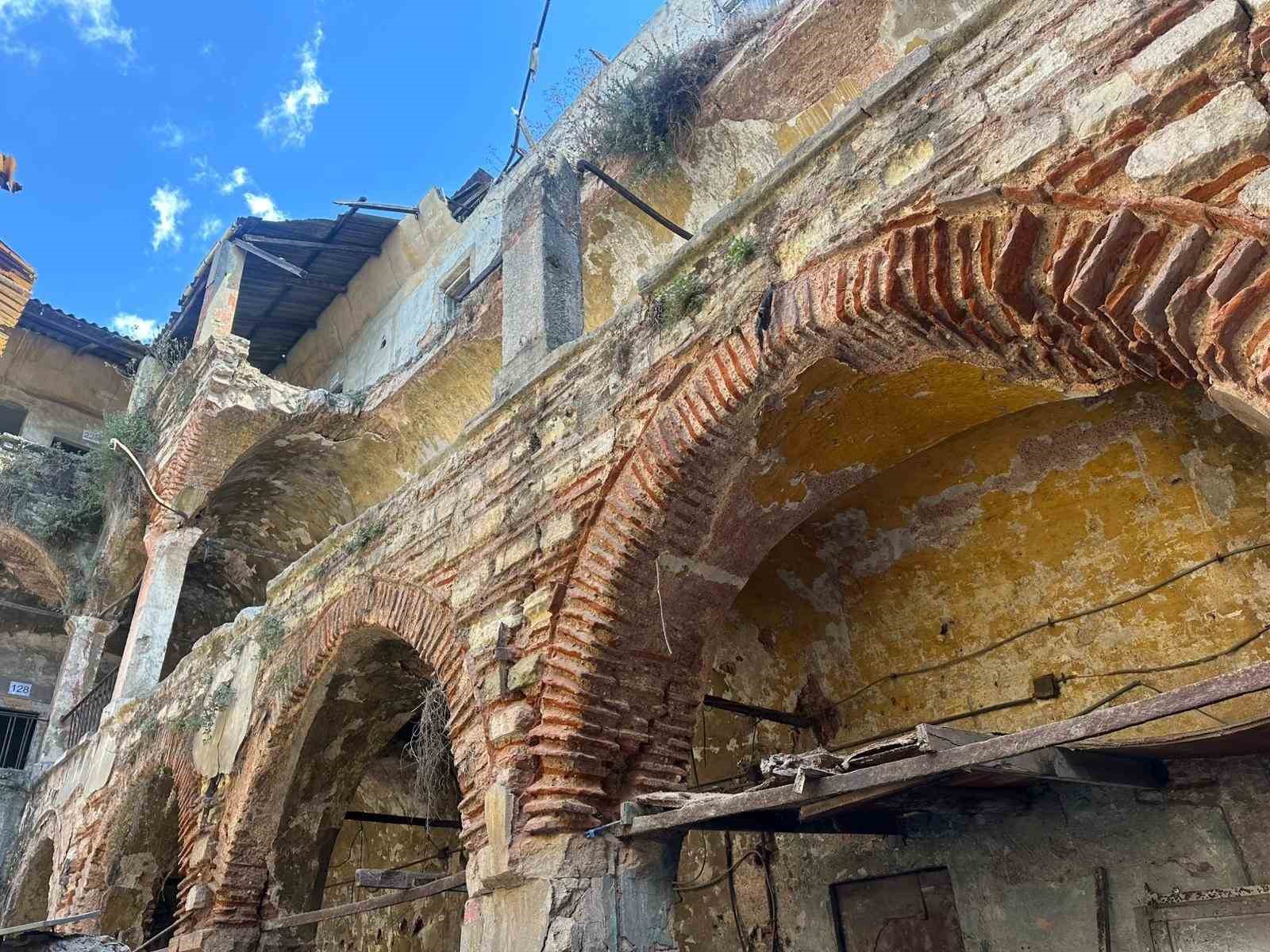 Fatih’in tarihi hafızası Şekerci Han yeniden ayağa kaldırılıyor, çalışmaların 2029’da bitmesi hedefleniyor