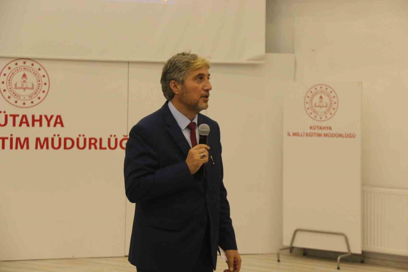 Kütahya’da sene sonu rehber öğretmenler toplantısı düzenlendi