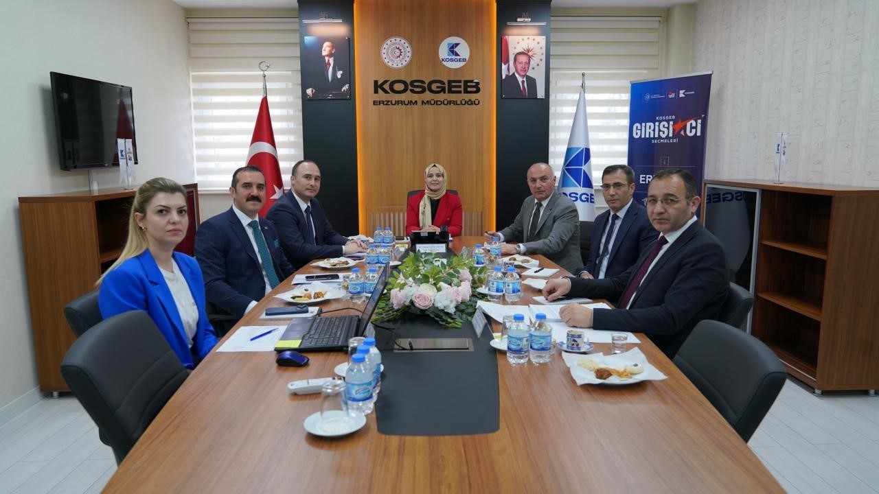 Başkan Özakalın KOSGEB jüri toplantısına katıldı
